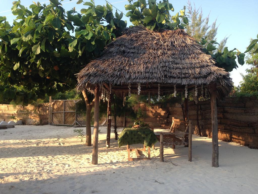 Mfumbwi Lodge 잠비아니 외부 사진