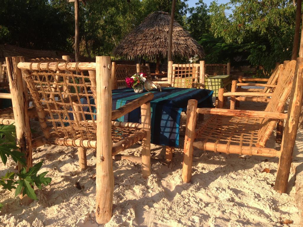 Mfumbwi Lodge 잠비아니 외부 사진