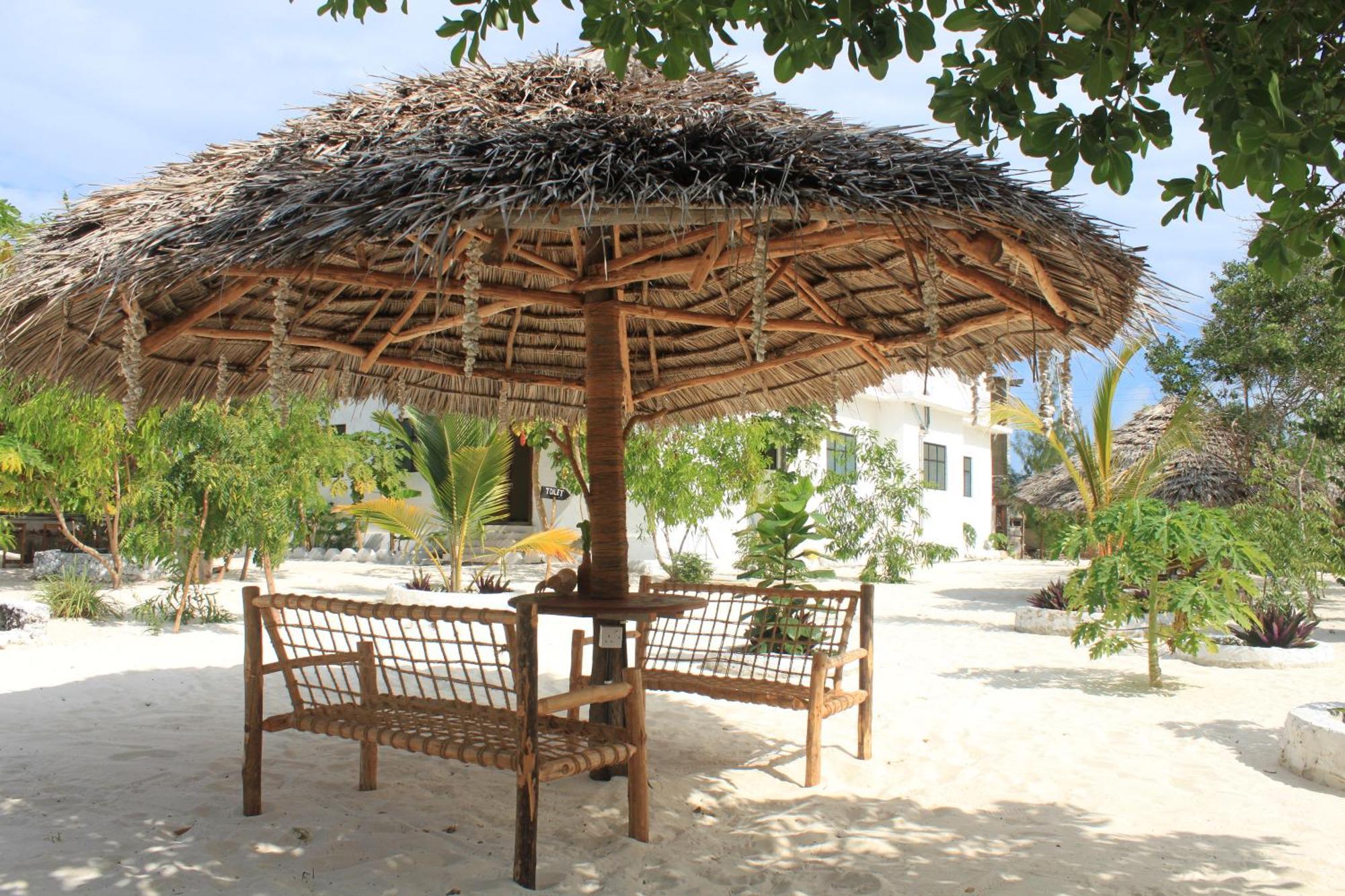 Mfumbwi Lodge 잠비아니 외부 사진