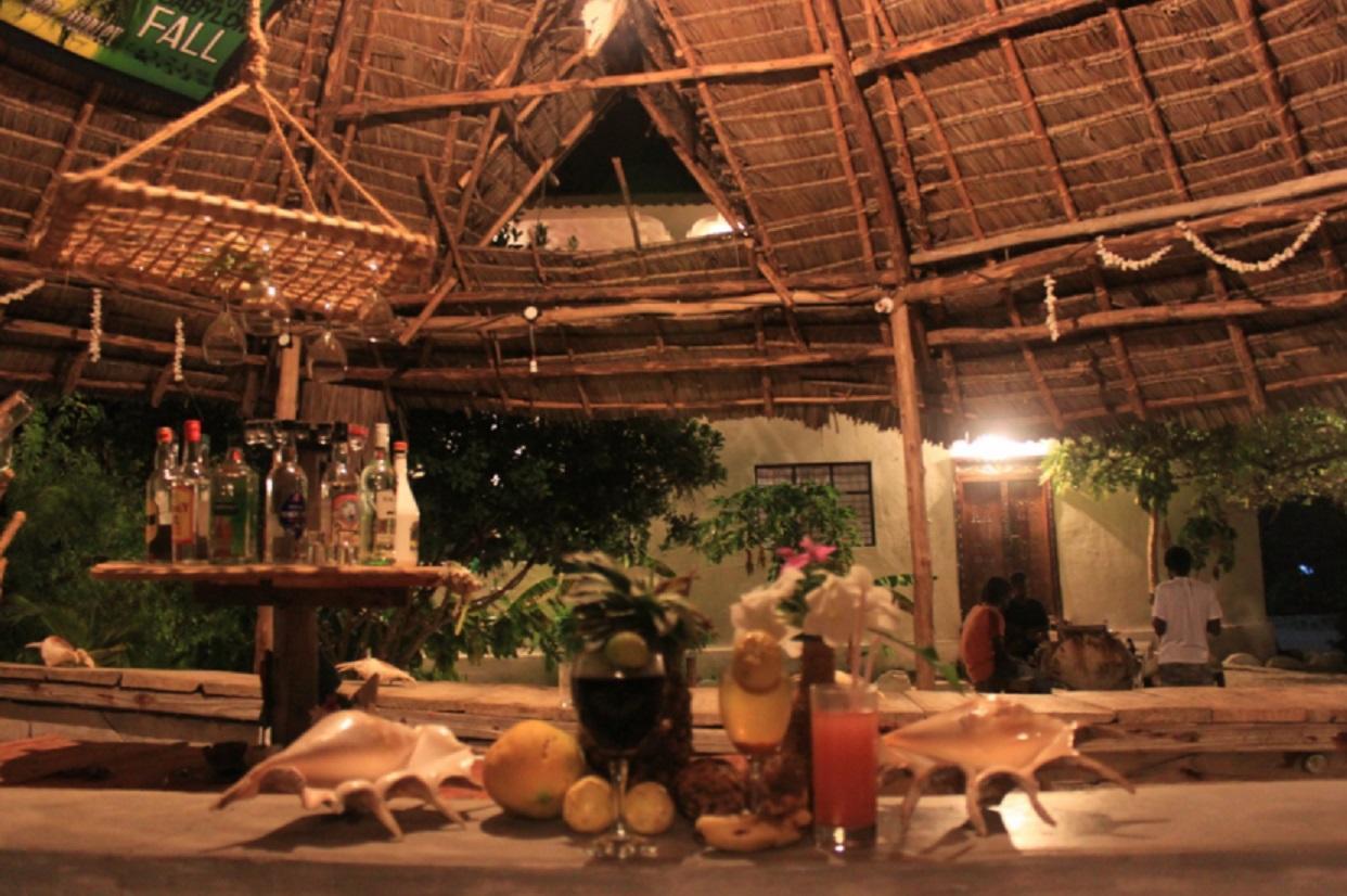 Mfumbwi Lodge 잠비아니 외부 사진